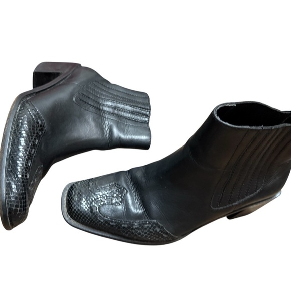 CEM size 8 EUC/GIV block heel  Western Boots with reptile toe pattern - Picture 1 of 11